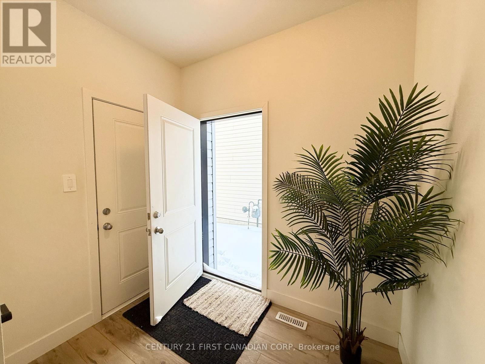 1504 TWILITE BOULEVARD Image 19