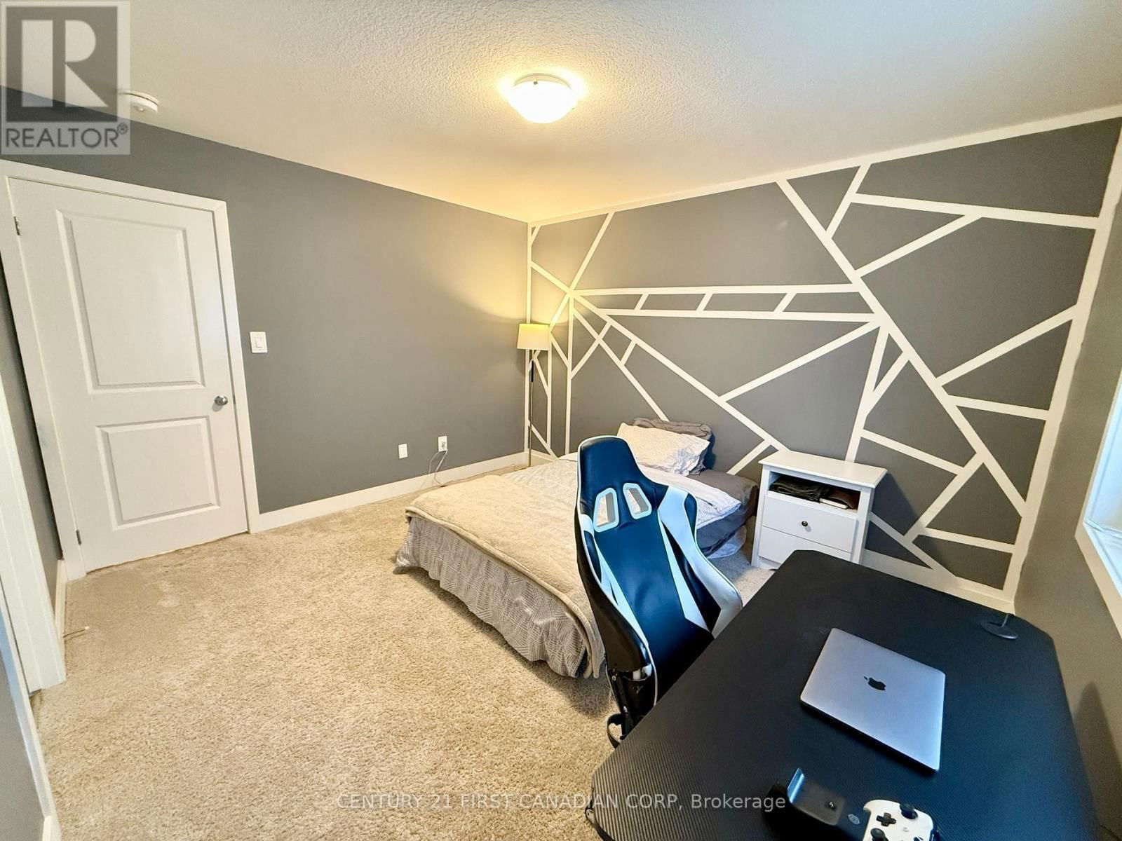 1504 TWILITE BOULEVARD Image 27