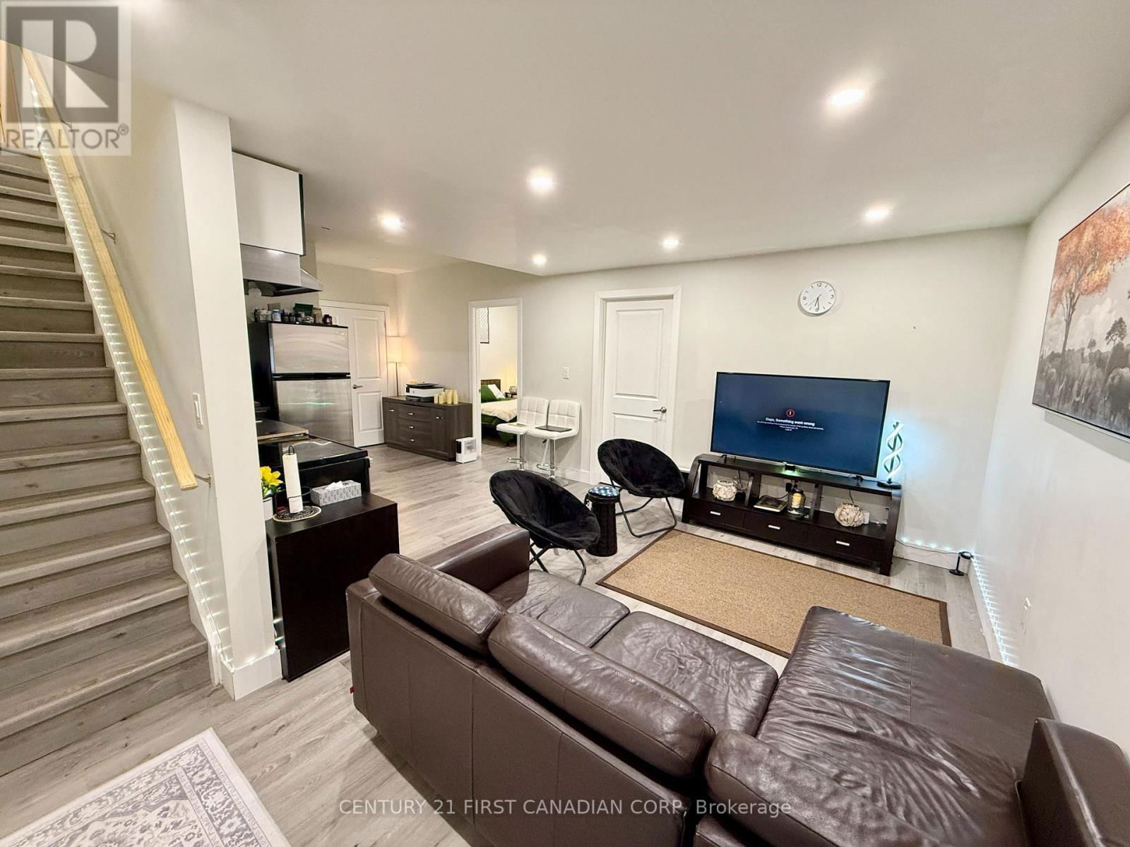 1504 TWILITE BOULEVARD Image 35