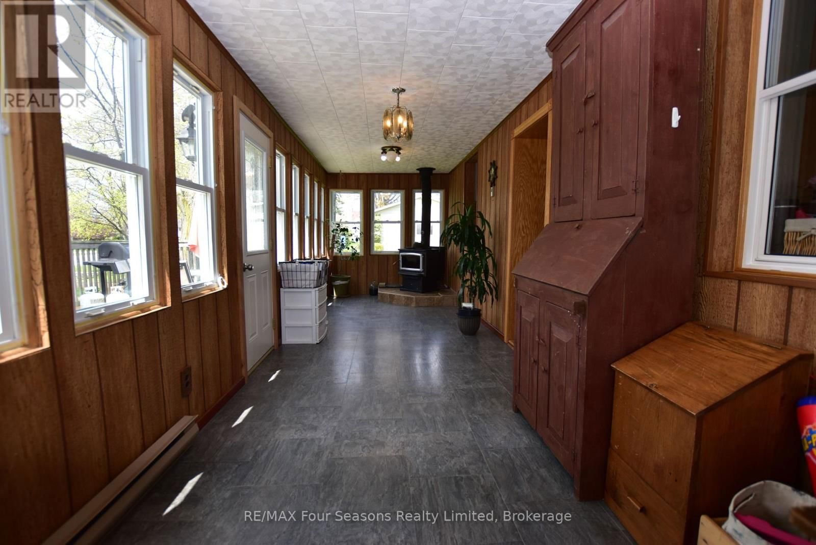1592 BRUCE SAUGEEN TOWNLINE Image 12