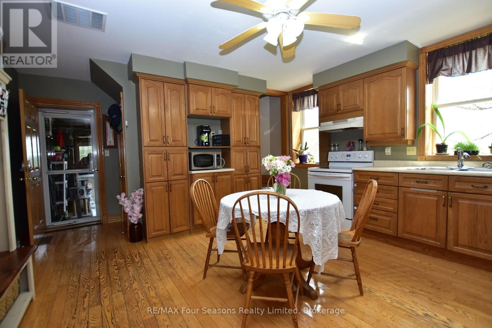 1592 BRUCE SAUGEEN TOWNLINE Image 20