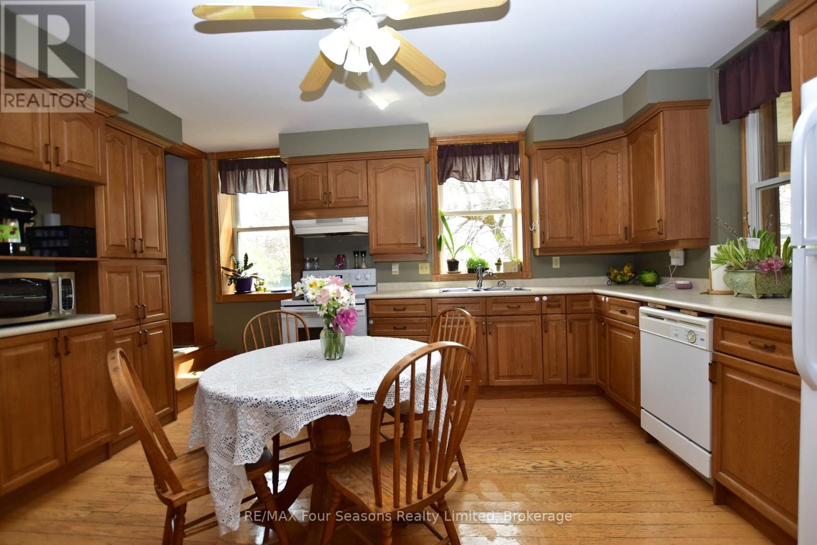 1592 BRUCE SAUGEEN TOWNLINE Image 21