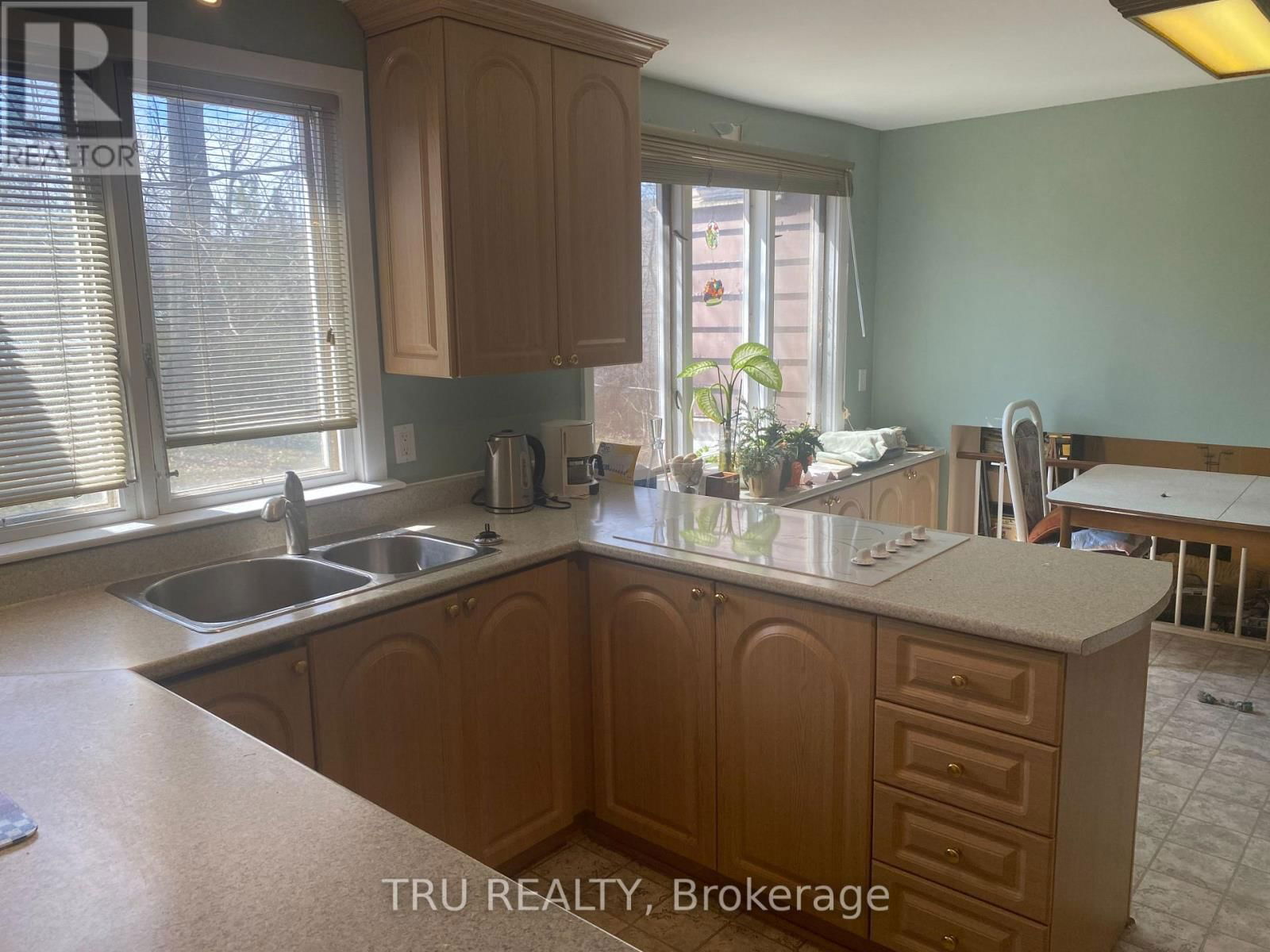 2626 ELMHURST STREET Image 13