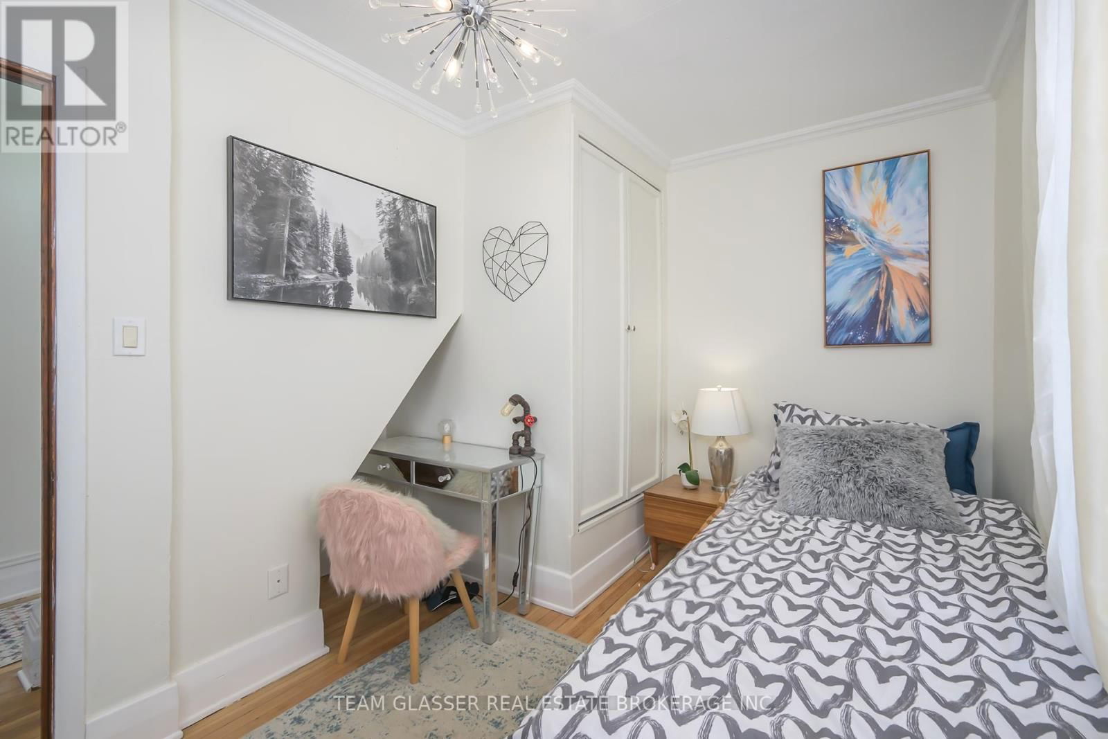 2 BIRCH STREET Image 22