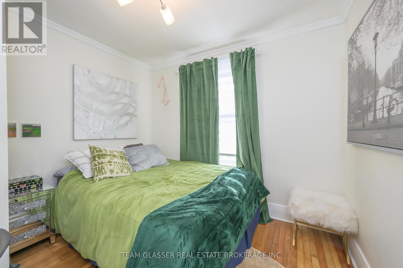 2 BIRCH STREET Image 24