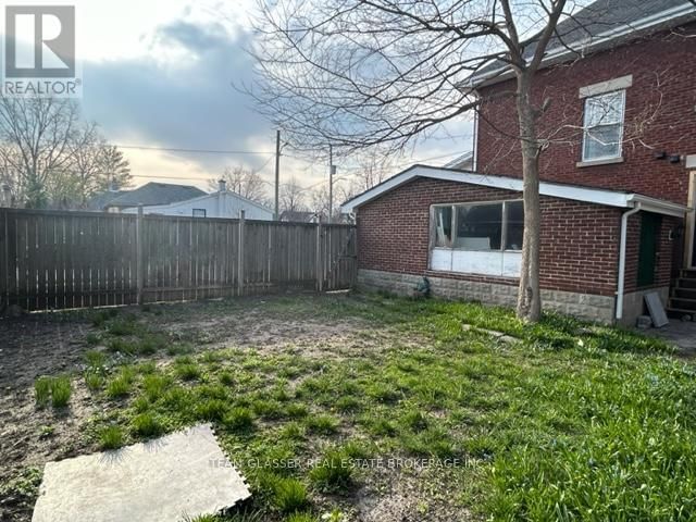 2 BIRCH STREET Image 46