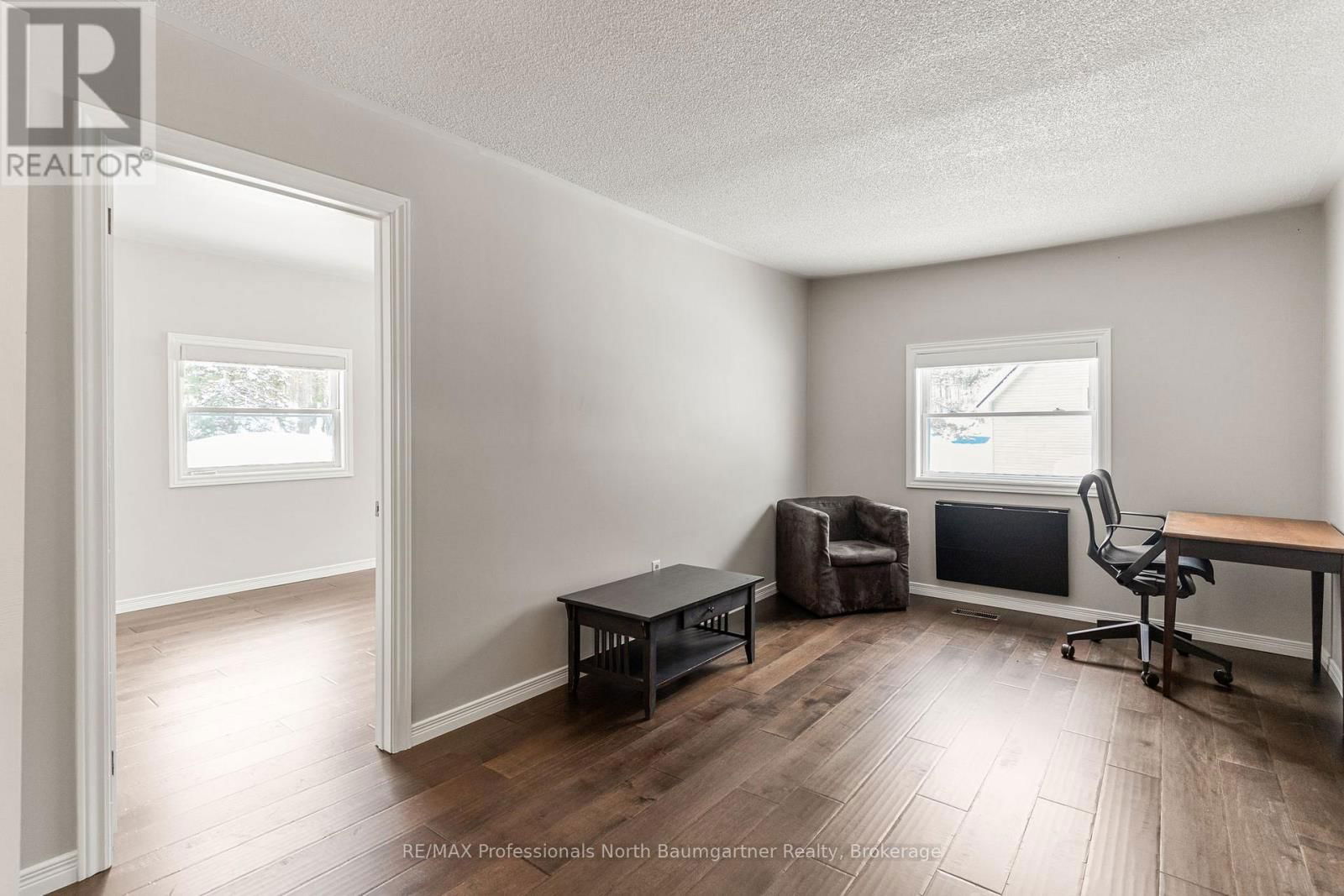 Unit 1 - 2029 LITTLE HAWK LAKE ROAD Image 18