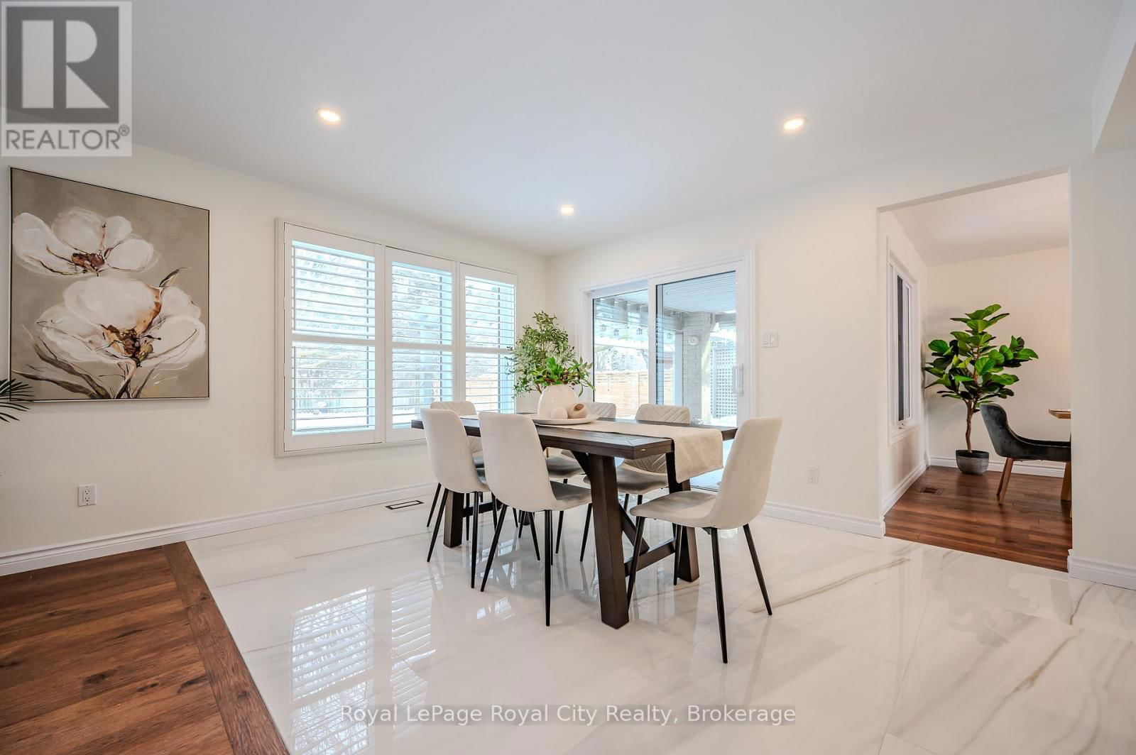 7 ELDERBERRY COURT Image 18