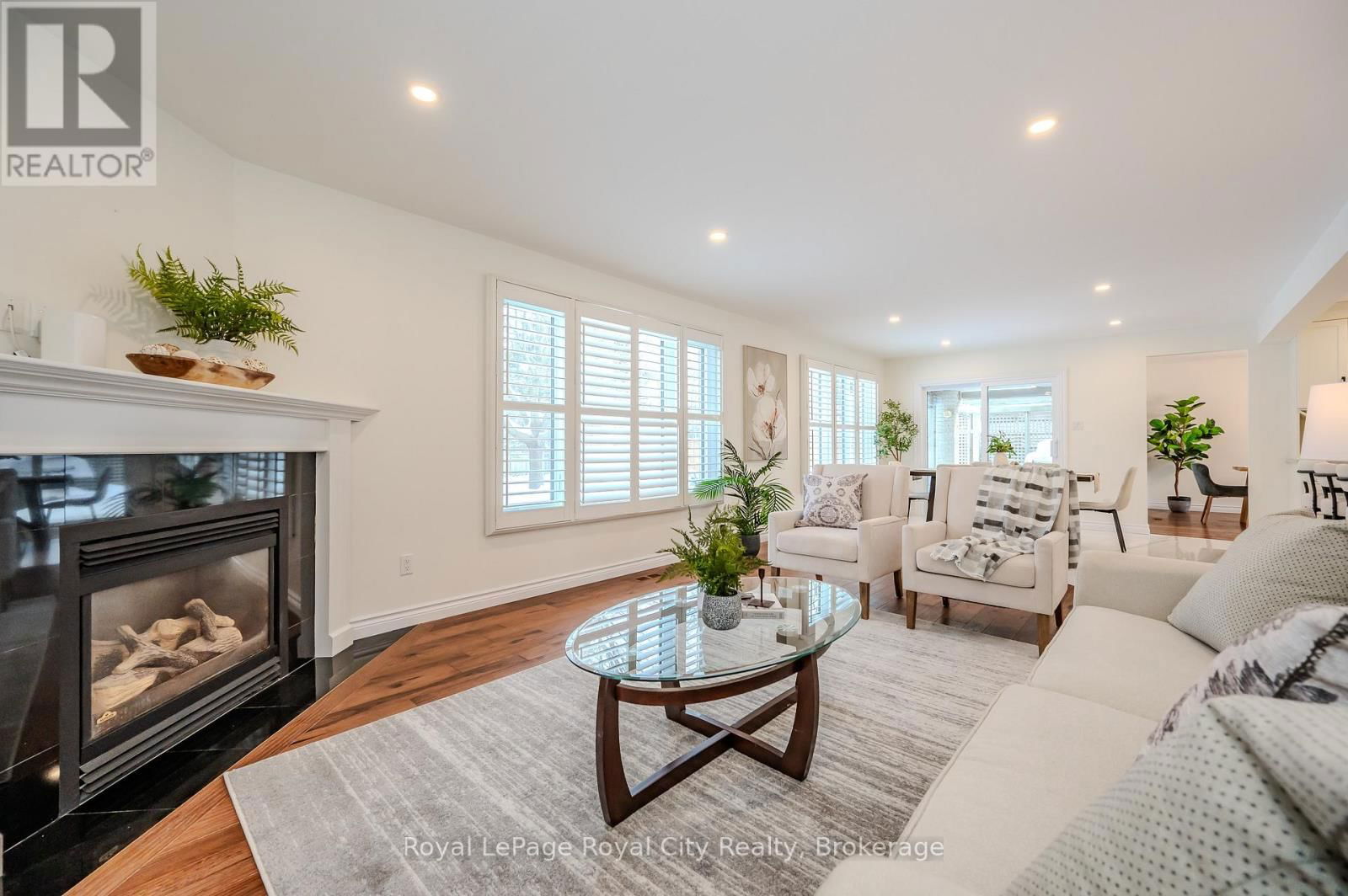 7 ELDERBERRY COURT Image 23
