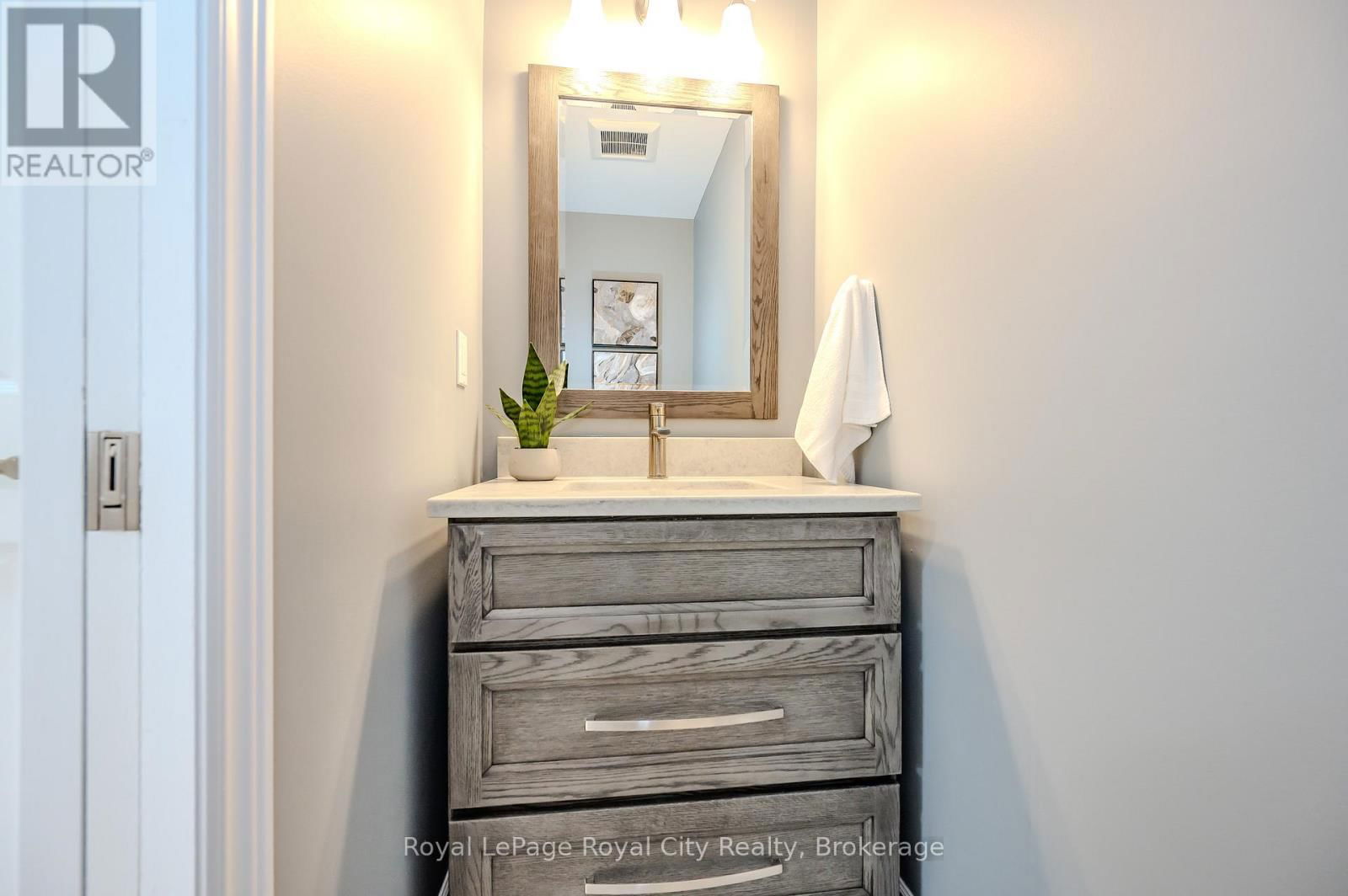 7 ELDERBERRY COURT Image 24