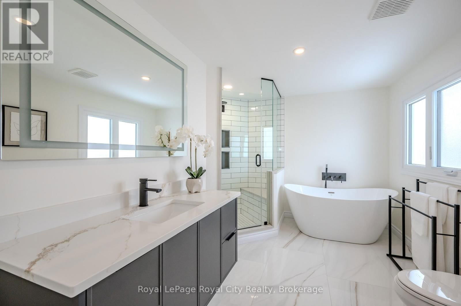 7 ELDERBERRY COURT Image 39