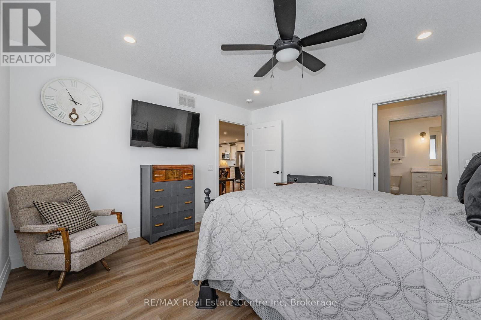 635 KING STREET Image 15