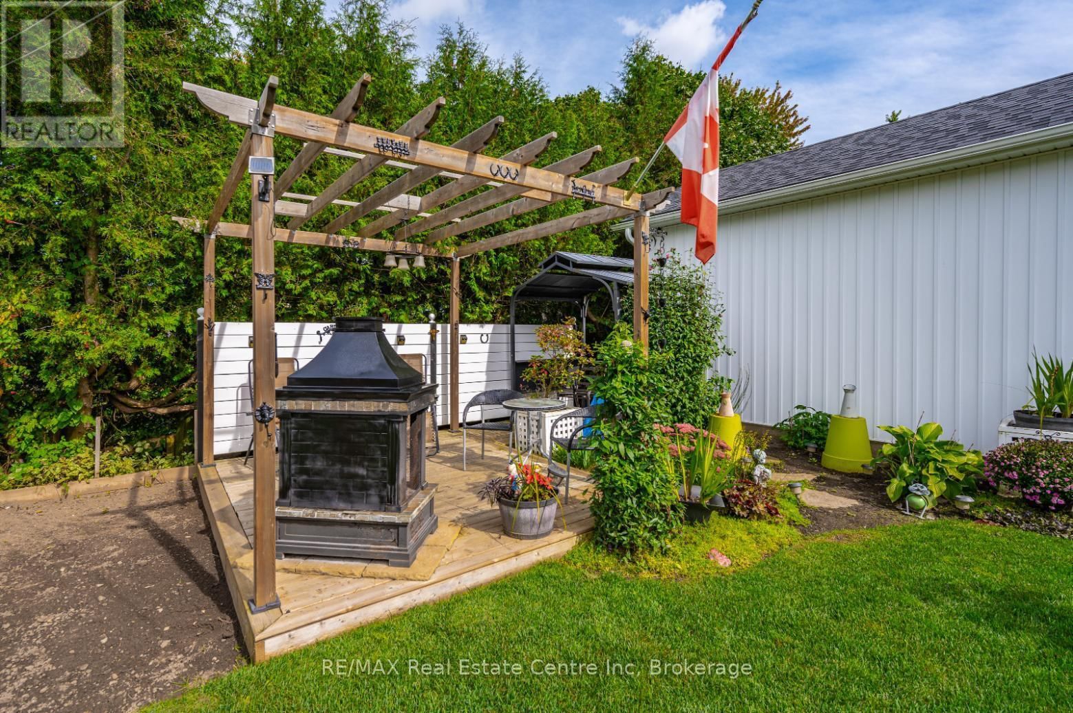 635 KING STREET Image 33