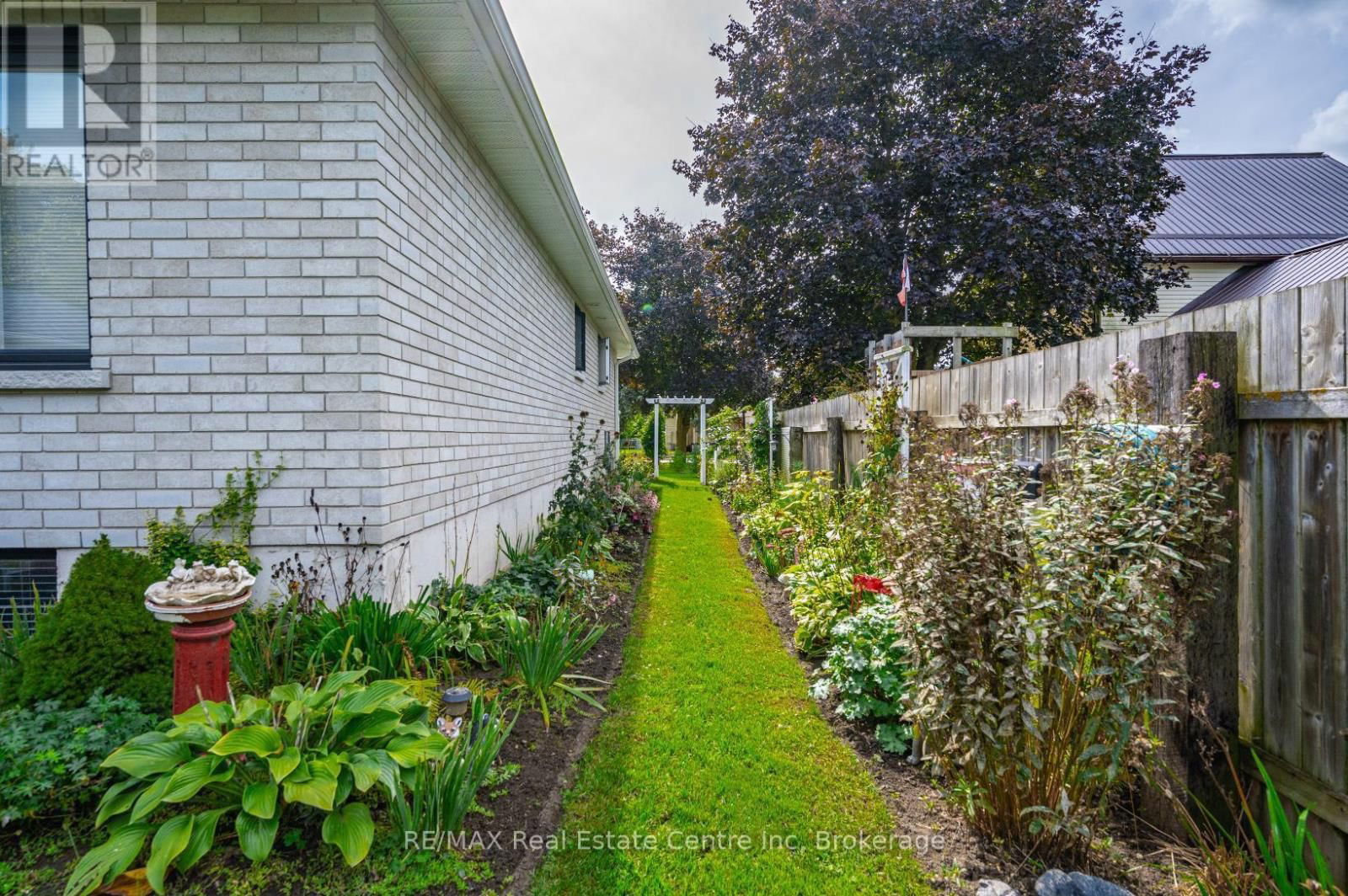 635 KING STREET Image 36