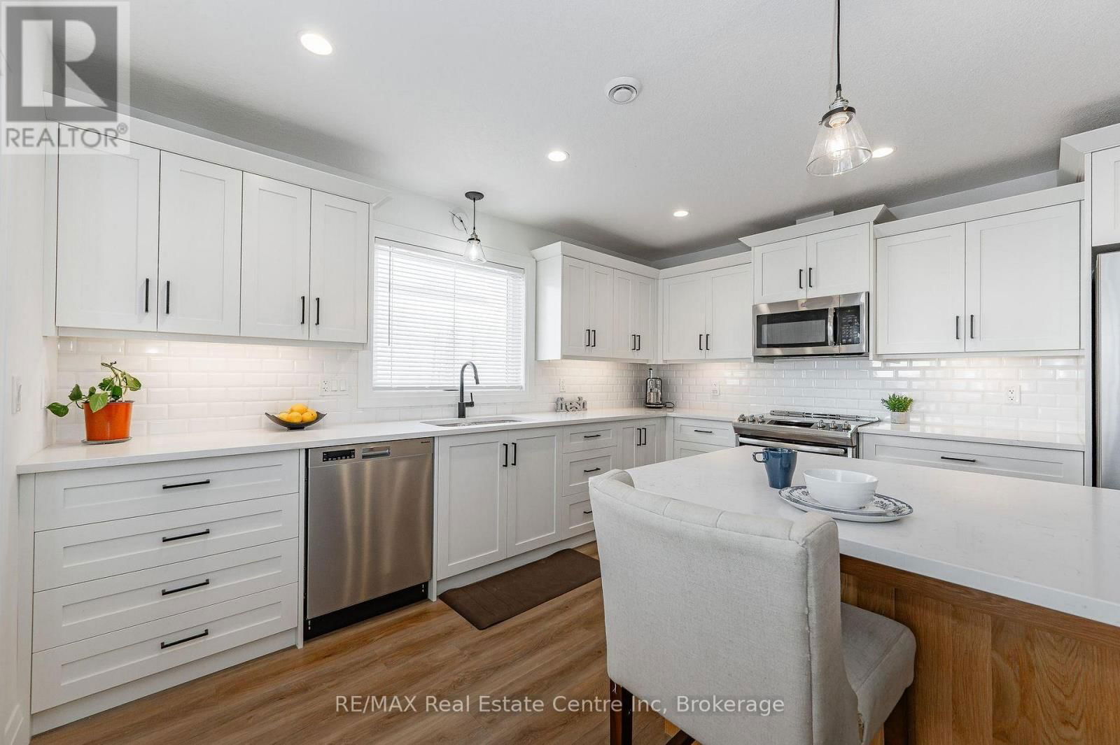 635 KING STREET Image 8