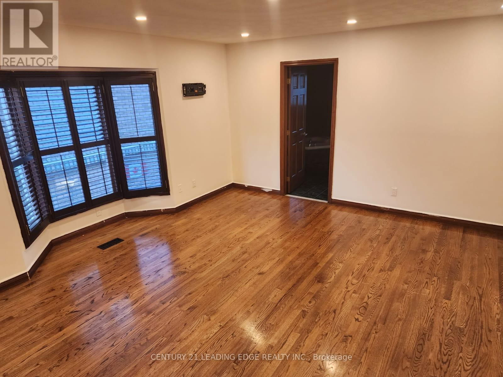 11 WESTLAWN DRIVE Image 3