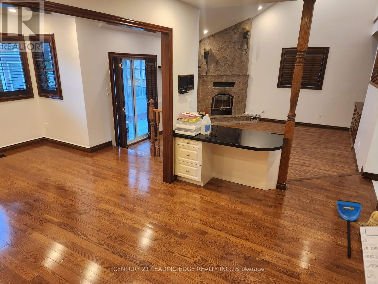 11 WESTLAWN DRIVE Image 7
