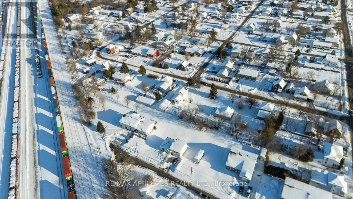 43 KING STREET Image 10