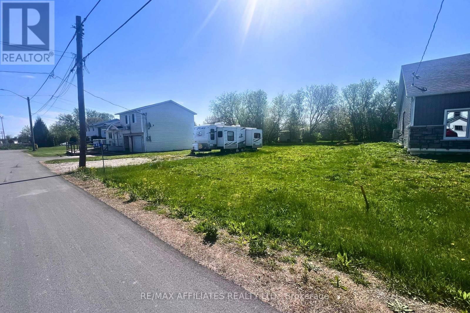 43 KING STREET Image 4