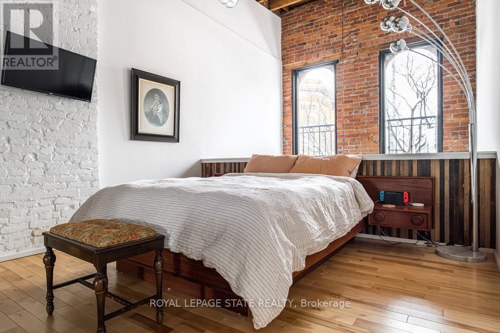 203 KING STREET EAST Image 31