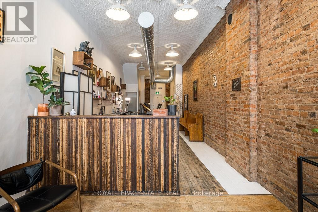 203 KING STREET EAST Image 7