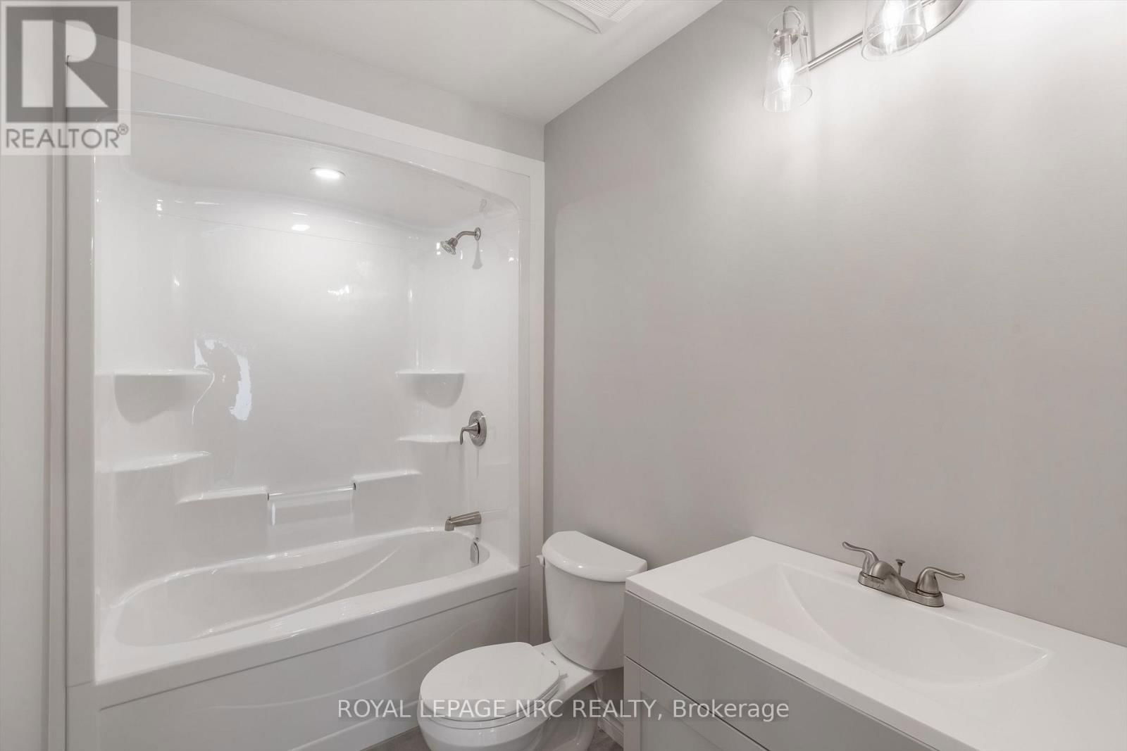 137 ST GEORGE STREET Image 15