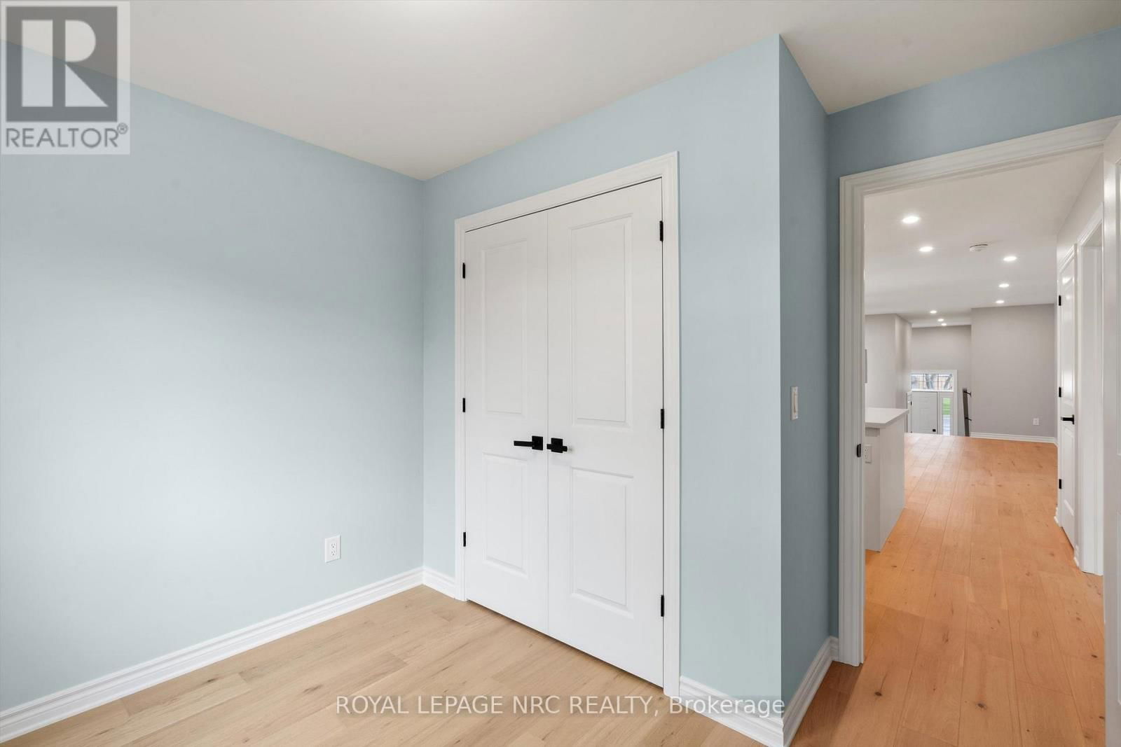 137 ST GEORGE STREET Image 21