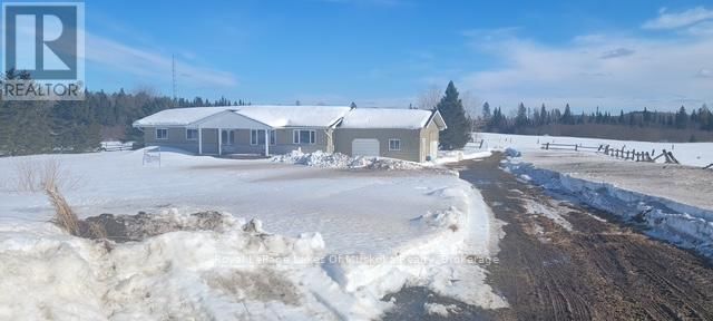 1105 OLD MUSKOKA ROAD Image 2