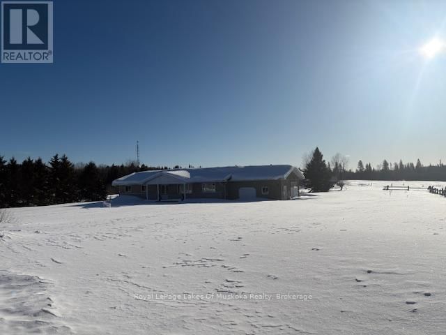 1105 OLD MUSKOKA ROAD Image 3