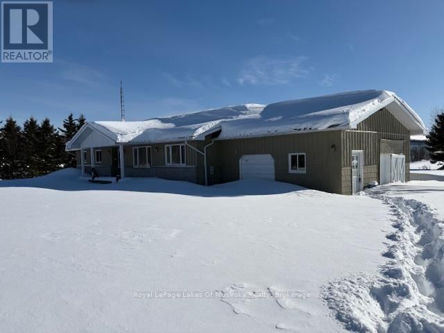 1105 OLD MUSKOKA ROAD Image 31