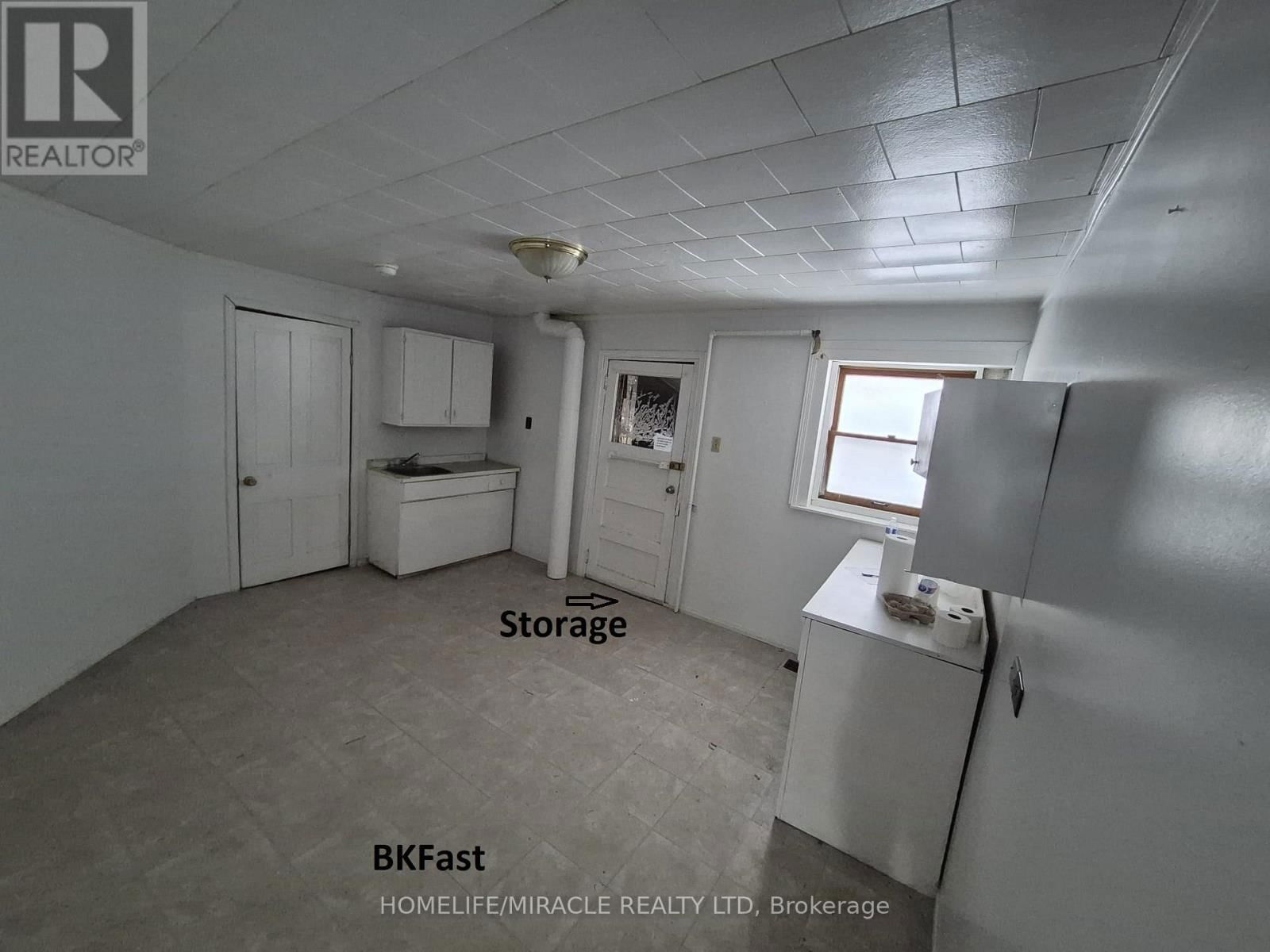 18 COLLINGWOOD STREET Image 6