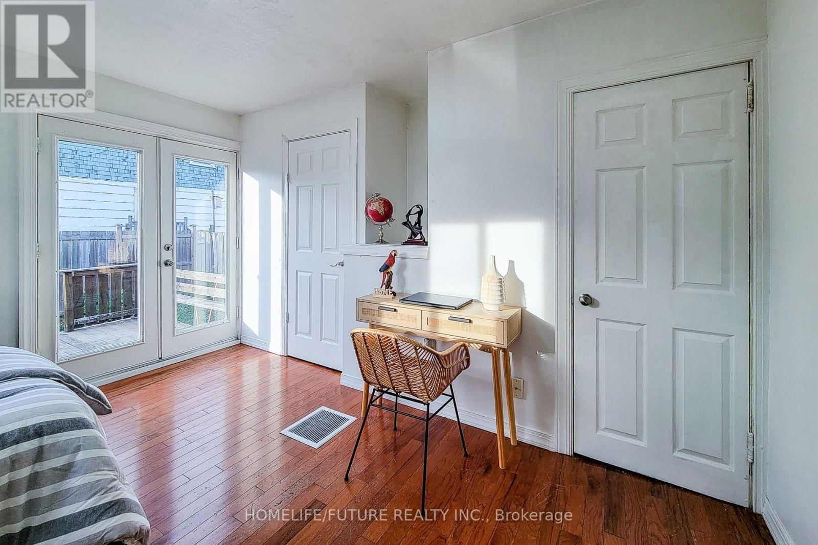 117 HARMONY AVENUE Image 17