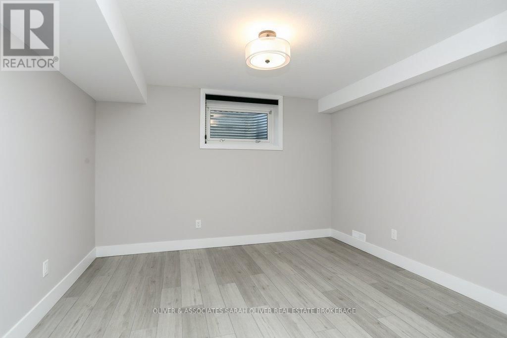 34 - 500 SUNNYSTONE ROAD Image 34