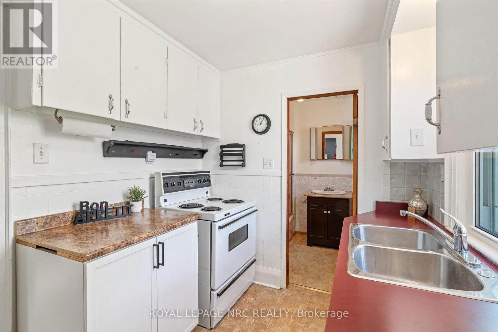 64 HAYNES AVENUE Image 7