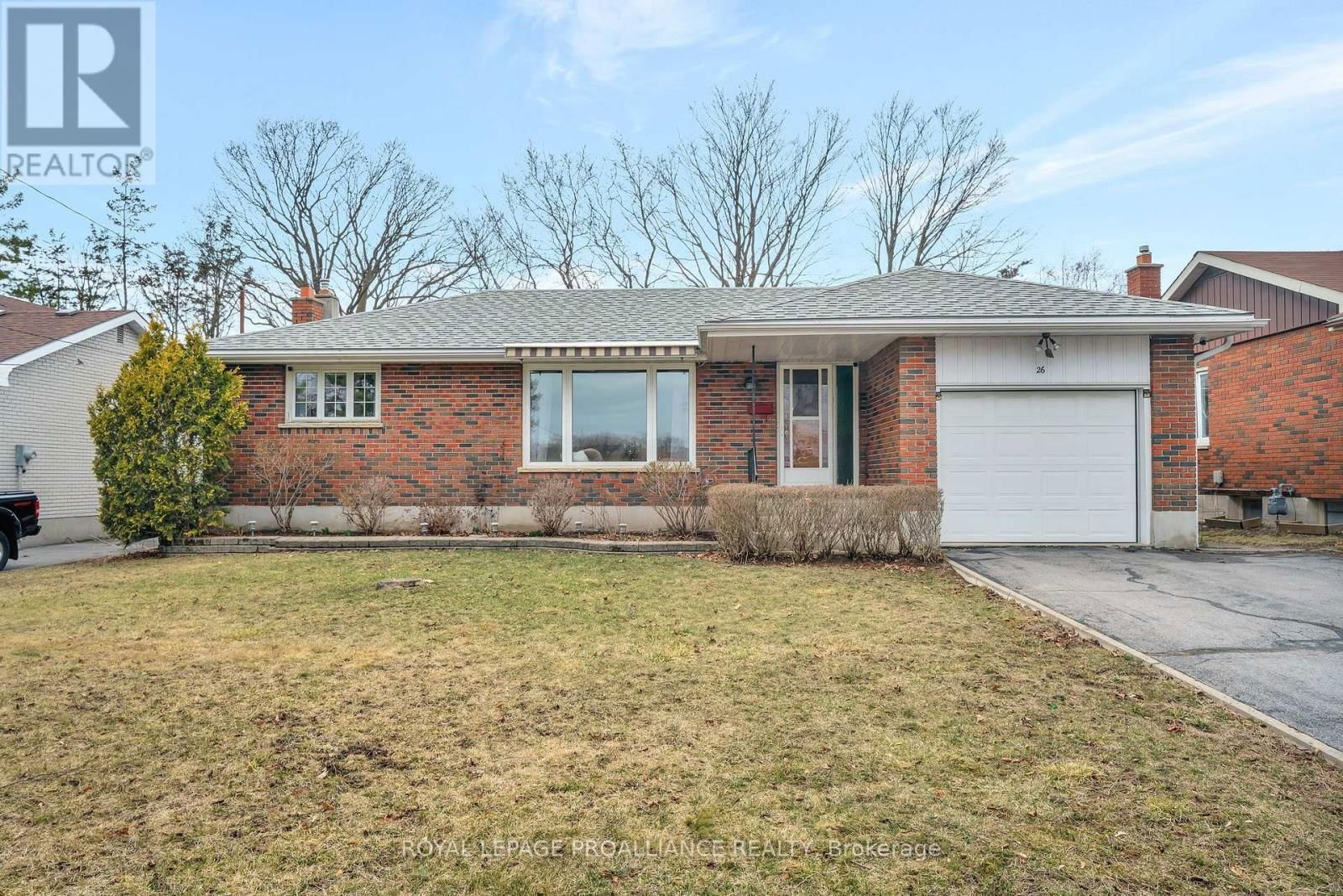 26 HARRIS CRESCENT Image 1