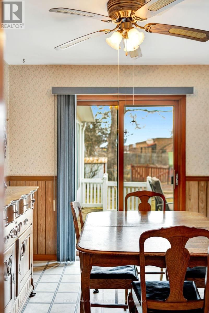 26 HARRIS CRESCENT Image 11