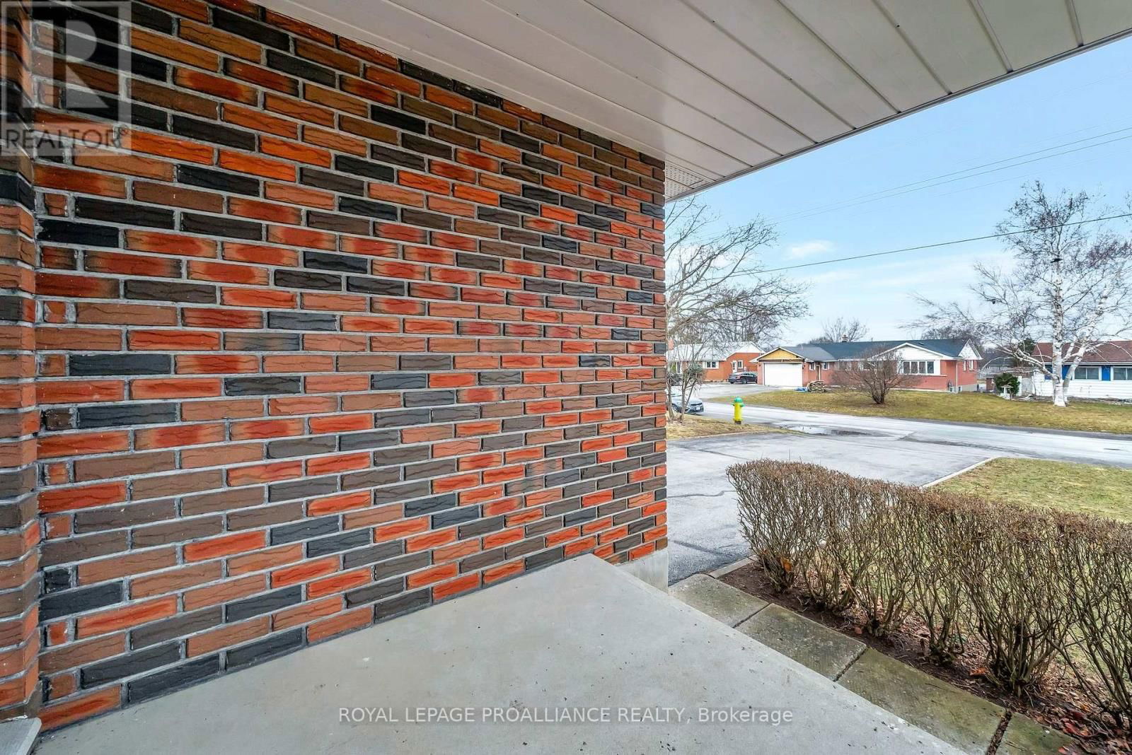 26 HARRIS CRESCENT Image 2
