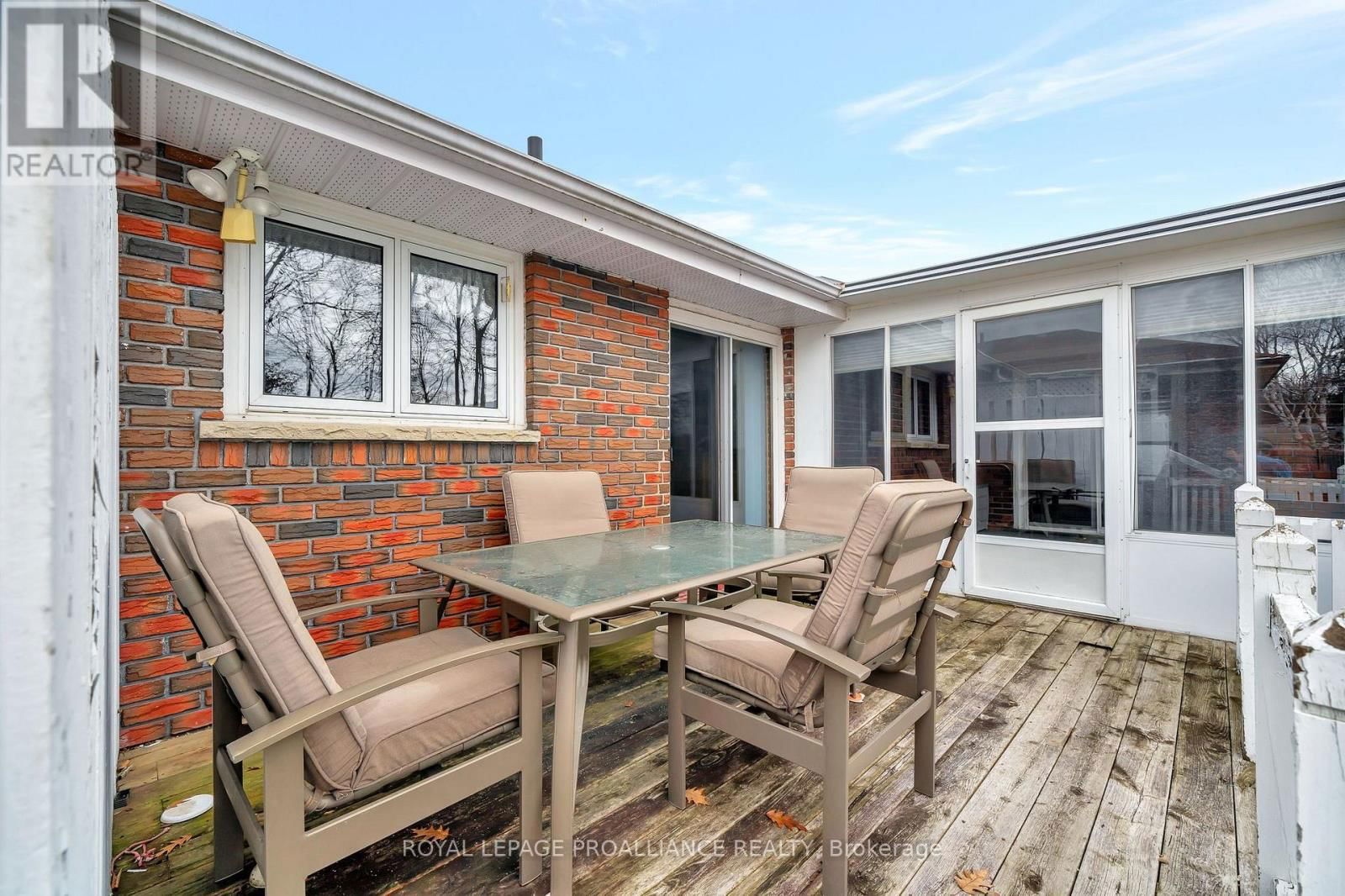 26 HARRIS CRESCENT Image 32