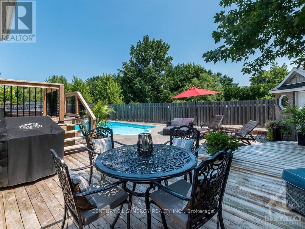 50 FRANCES COLBERT AVENUE Image 37