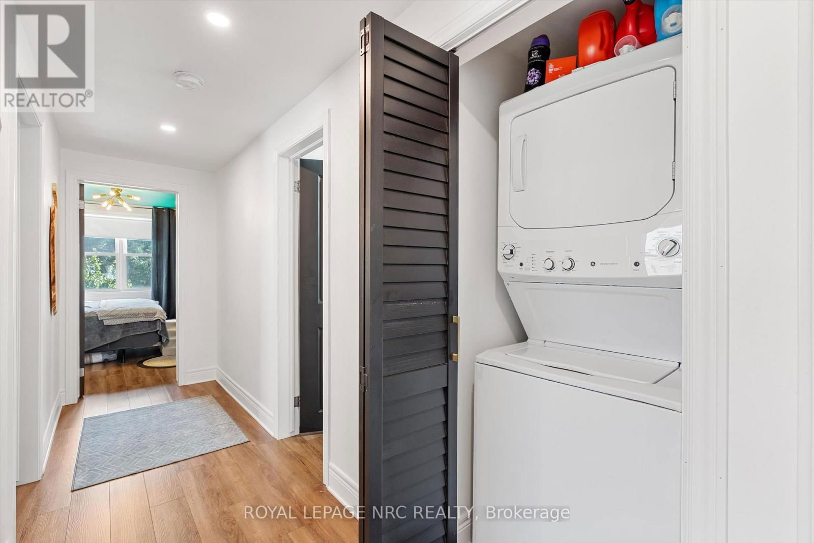 65 PARKVIEW ROAD Image 25