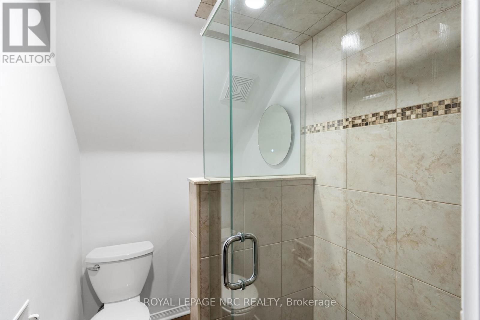 65 PARKVIEW ROAD Image 30