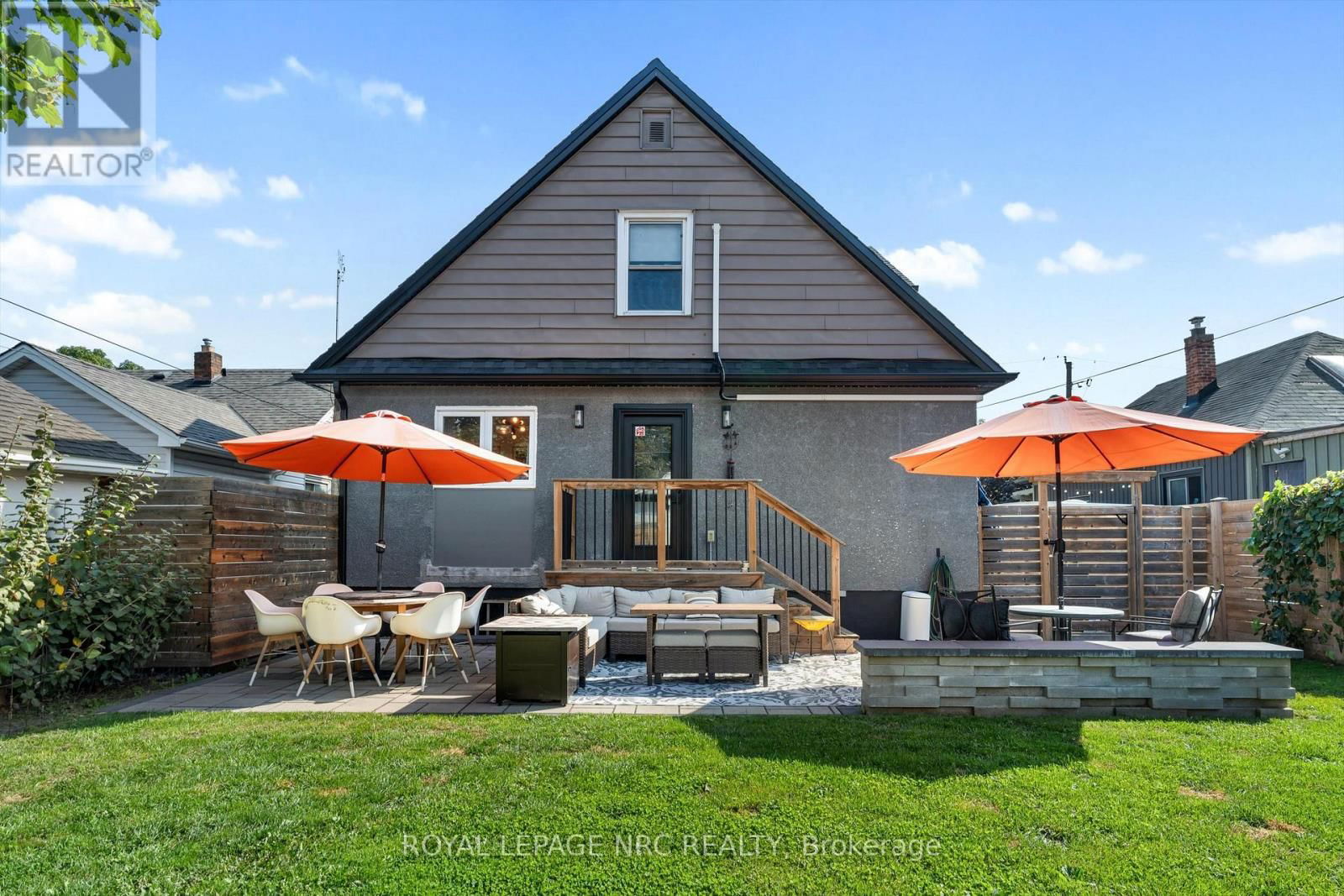 65 PARKVIEW ROAD Image 33