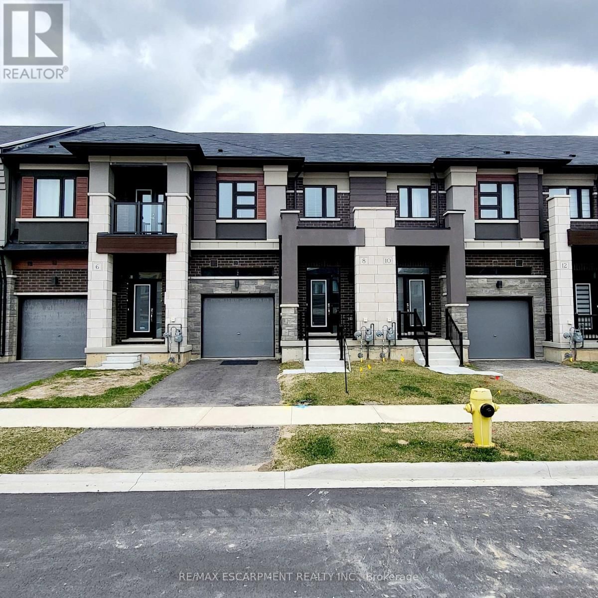 8 COPEMAN AVENUE Image 1
