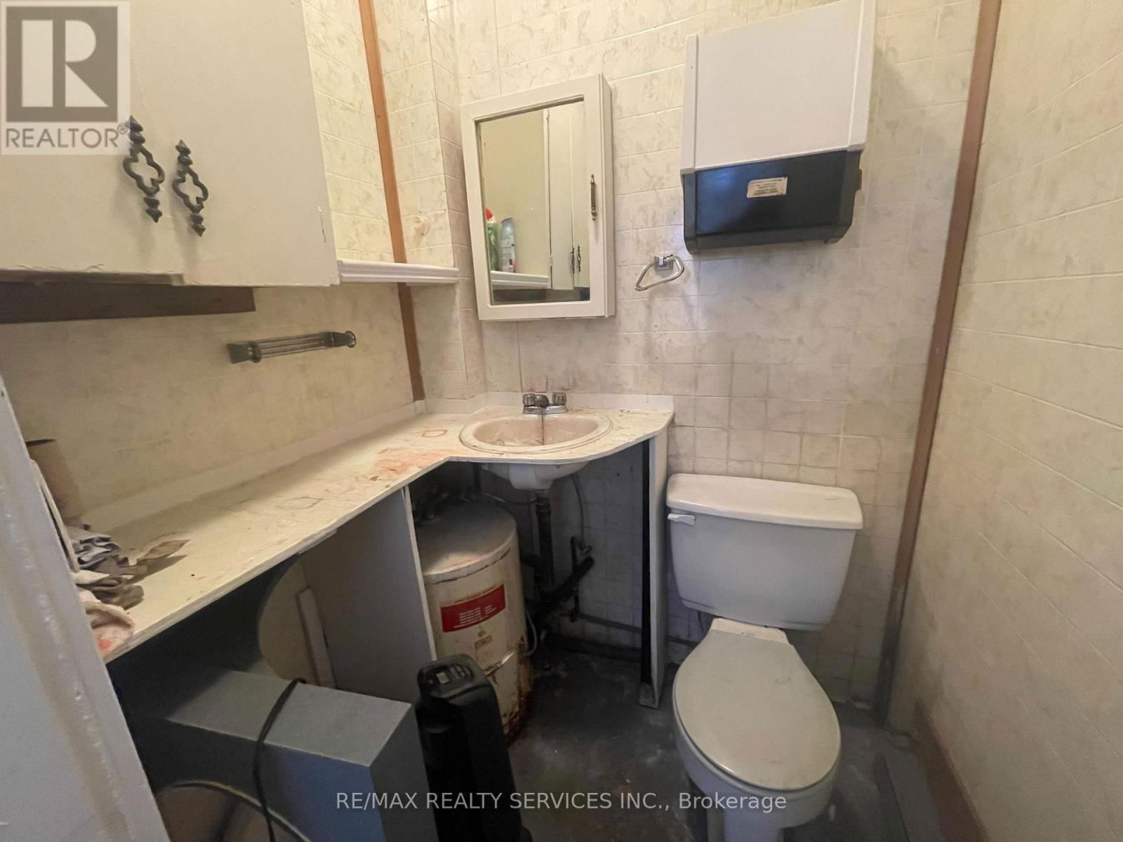 46 KITCHENER AVENUE Image 11