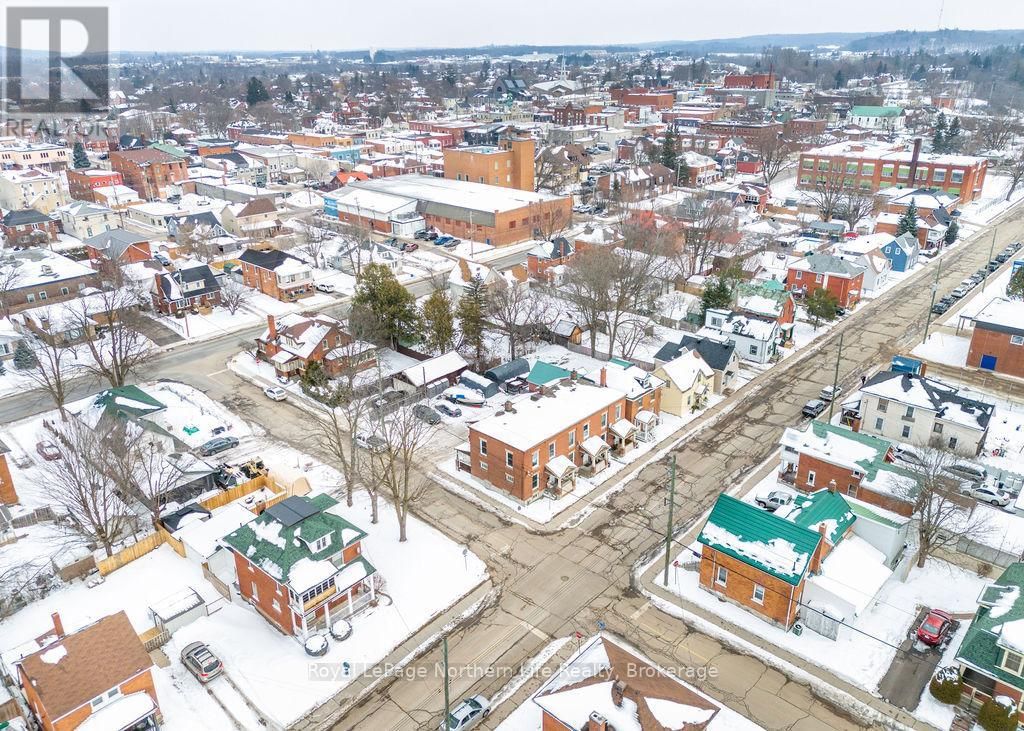 119/121 /125 BONNECHERE STREET SOUTH Image 43
