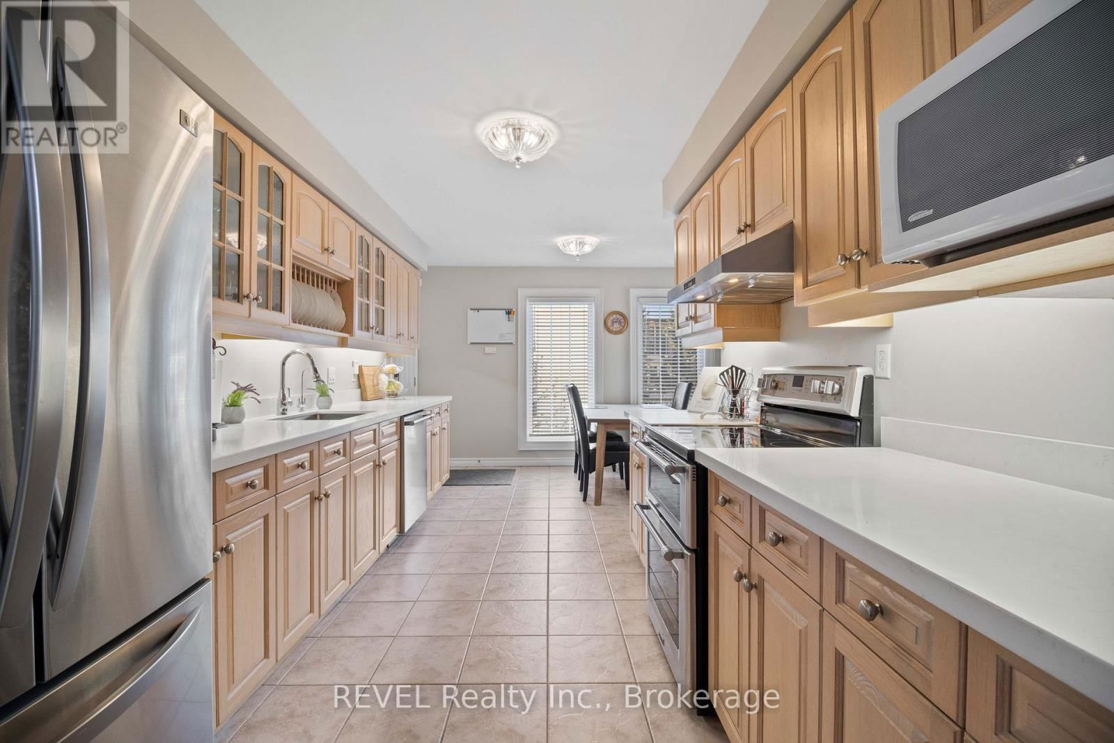 527 MISSISSAGUA STREET Image 22
