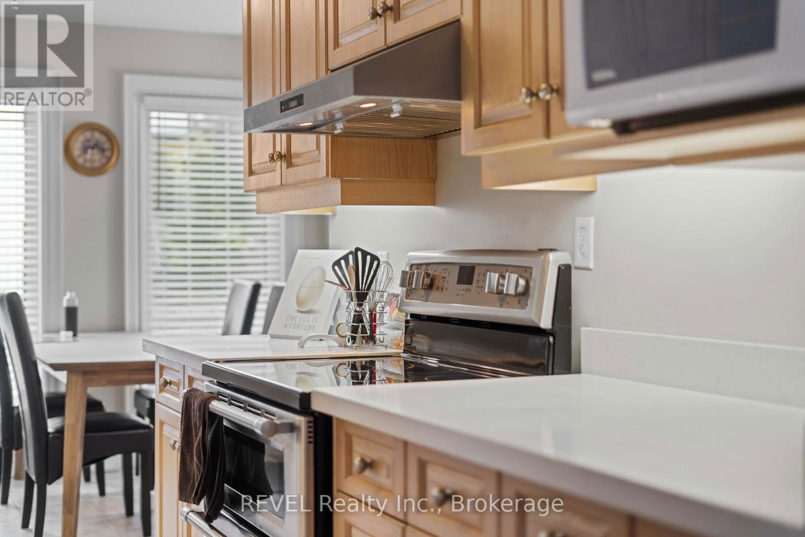 527 MISSISSAGUA STREET Image 23