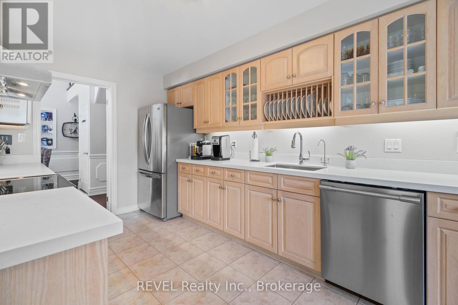 527 MISSISSAGUA STREET Image 25
