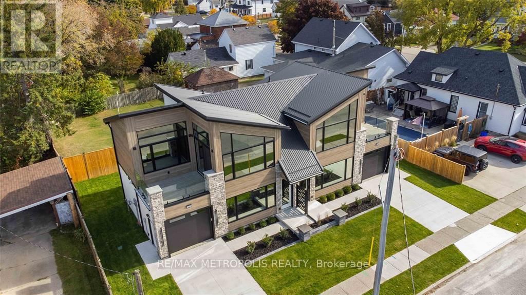 109 ST CLAIR STREET Image 2