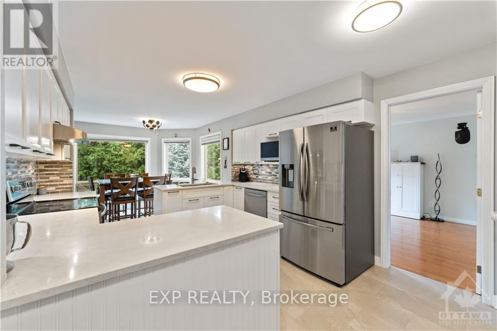 6109 FERNBANK ROAD Image 7